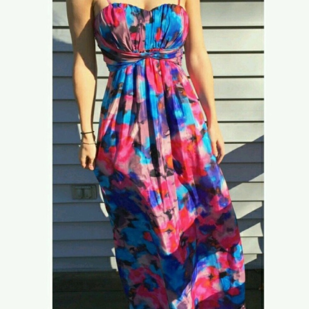 Jessica Simpson maxi dress